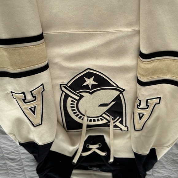 Beautiful XL Army Black Knights hoodie sweatshirt. 70% Cotton 30% polyester - Picture 4 of 6